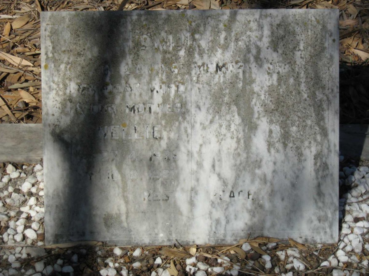 HENDRICKS Nellie 1926-1981