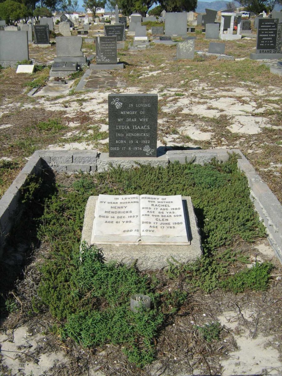 ISAACS Lydia nee HENDRICKS 1922-1974 :: HENDRICKS Henry -1957 &amp; Rachel -1980 :: HENDRICKS Glen -1980