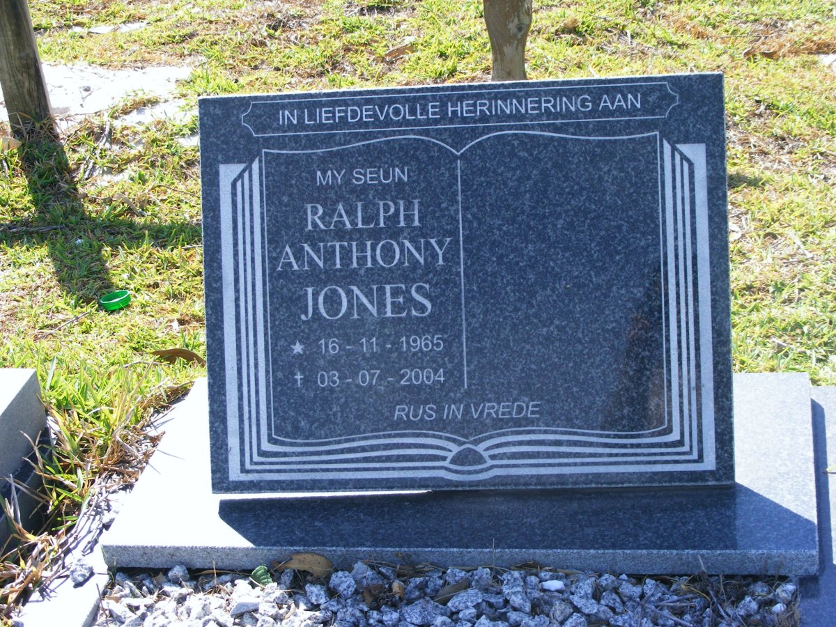 JONES Ralph Anthony 1965-2004