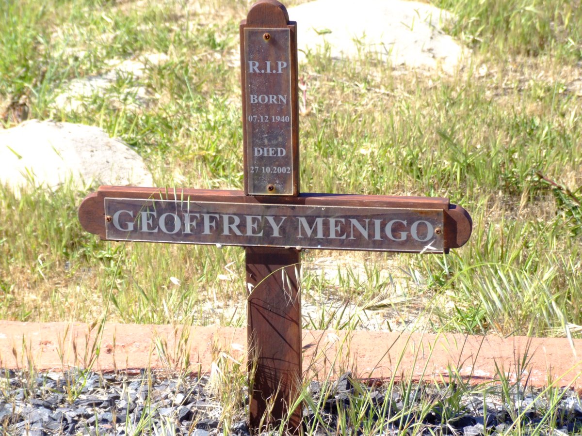 MENIGO Geoffrey 1940-2002