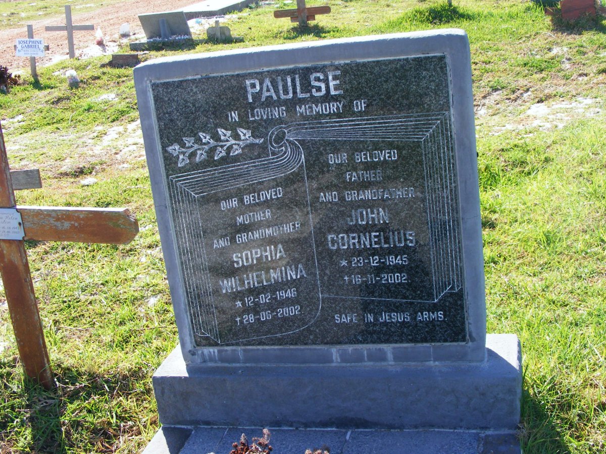 PAULSE John Cornelius 1945-2002 &amp; Sophia Wilhelmina 1946-2002