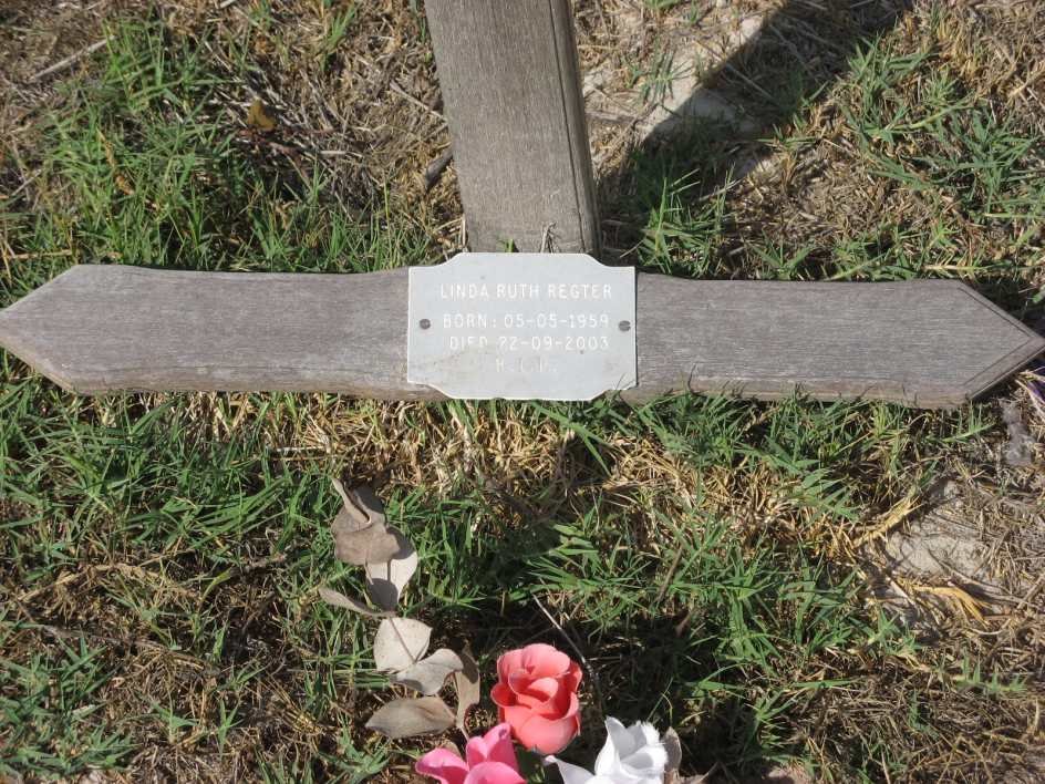 REGTER Linda Ruth 1959-2003