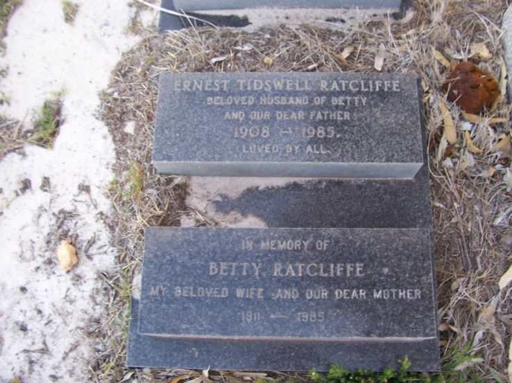 RATCLIFFE  Ernest Tidswell 1908-1985 &amp; Betty 1911-1985