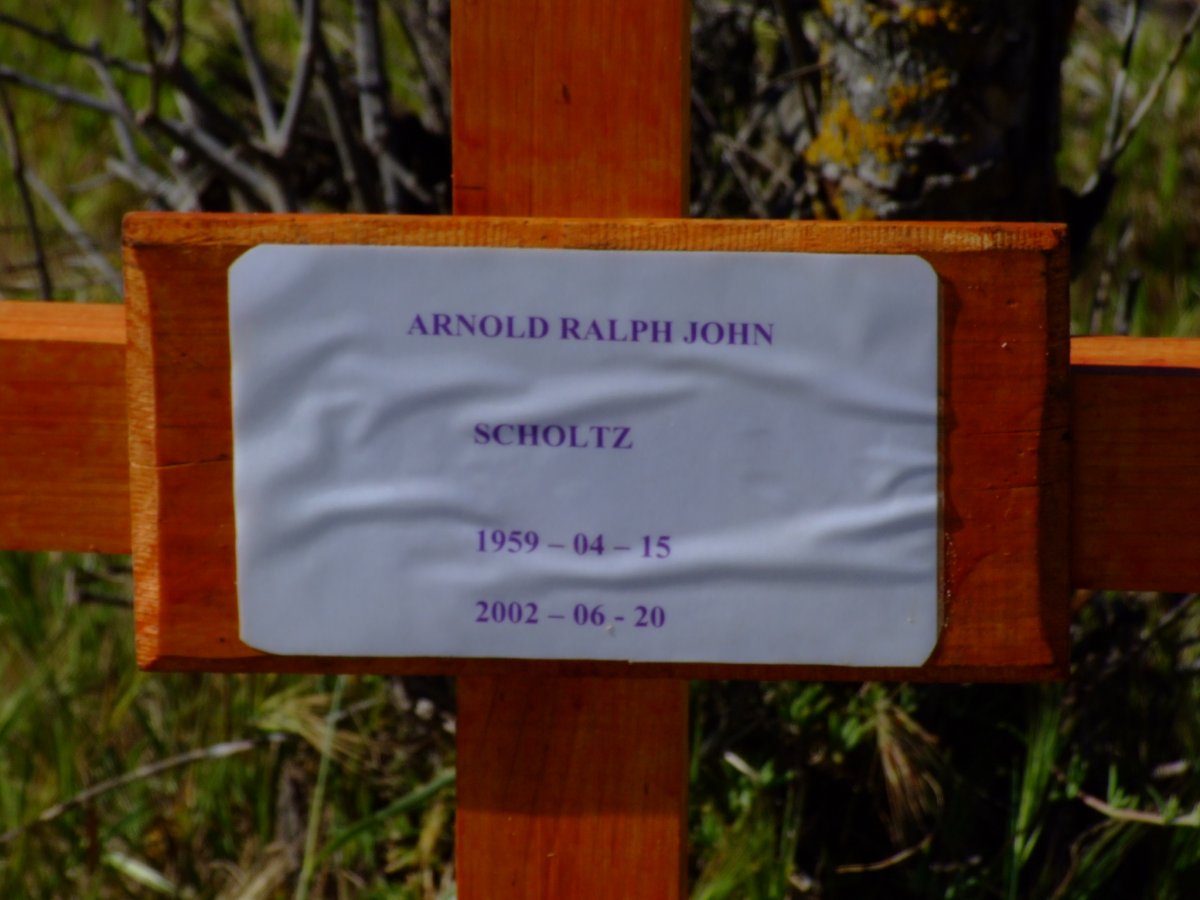 SCHOLTZ Arnold Ralph John 1959-2002