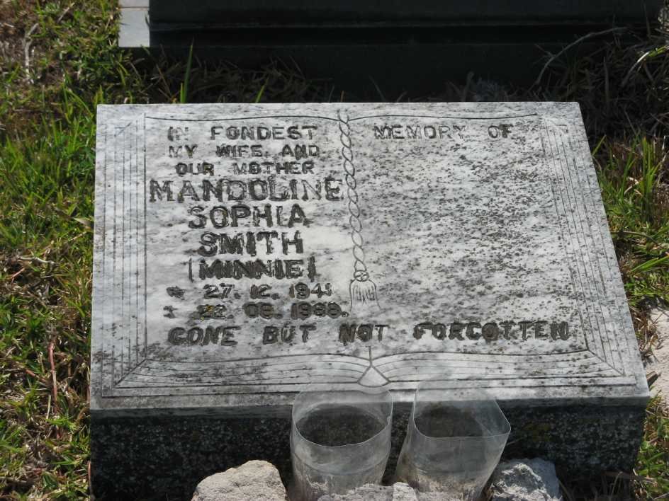 SMITH Mandoline Sophia 1941-1988