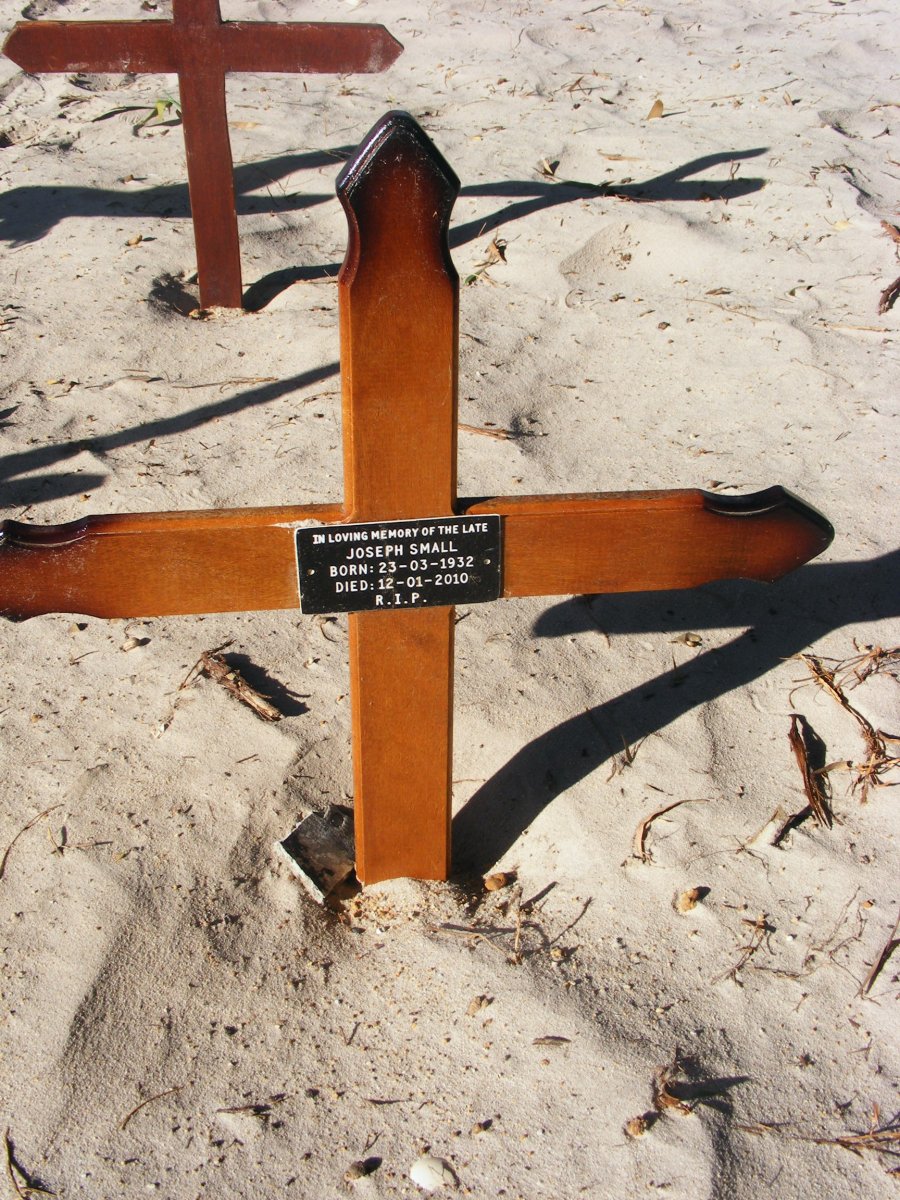 SMALL Joseph 1932-2010