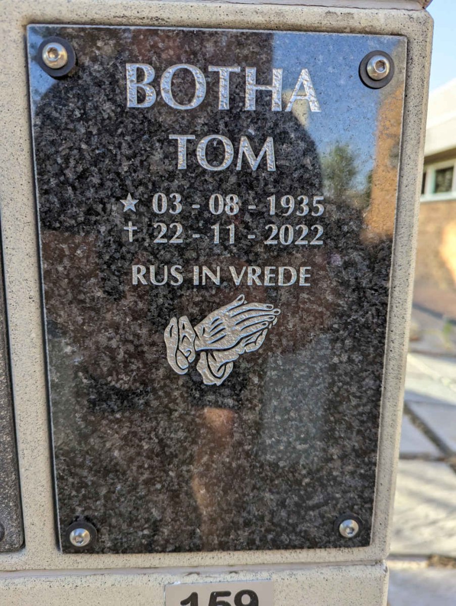 BOTHA Tom 1935-2022