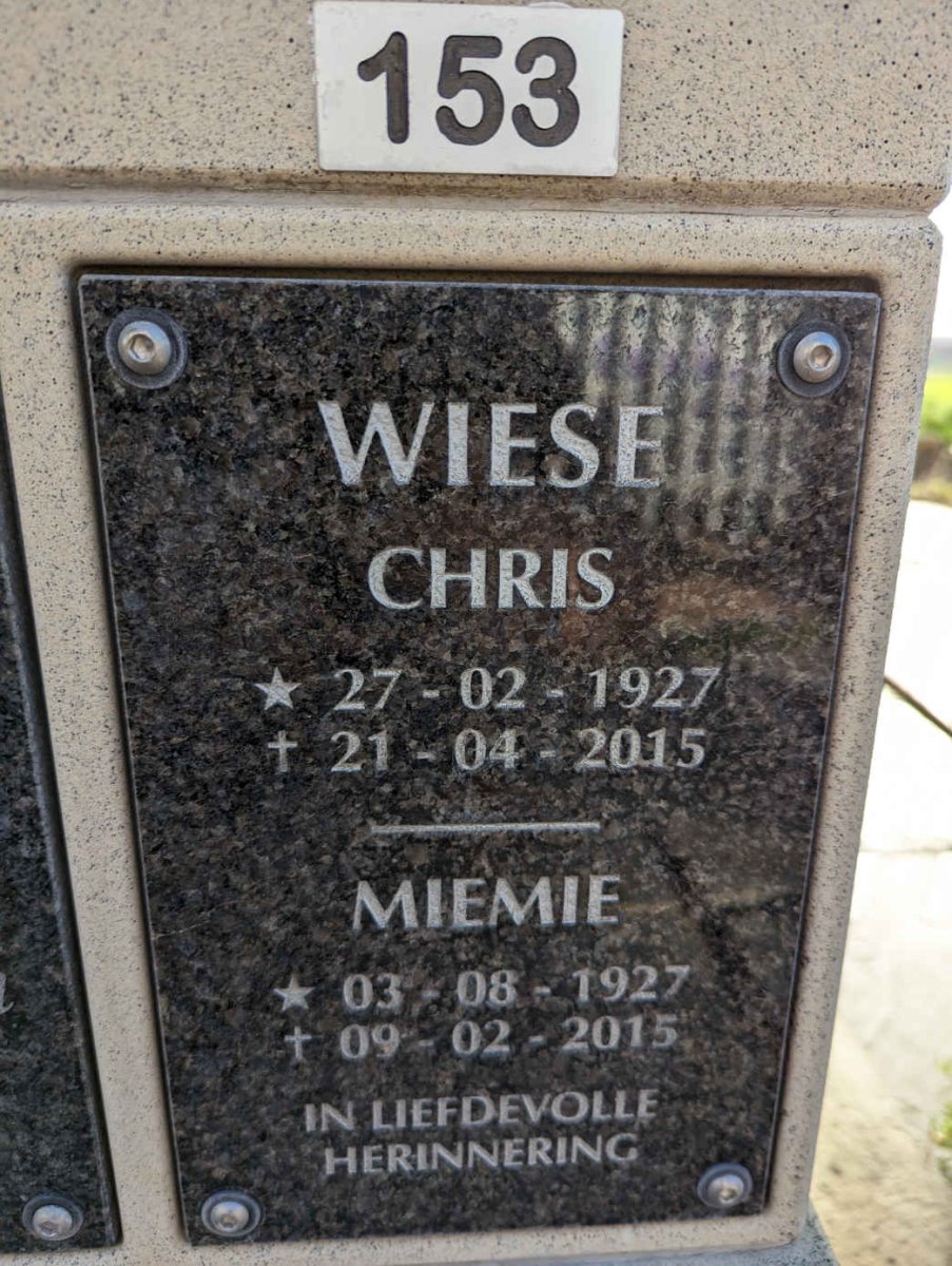 WIESE Chris 1927-2015 &amp; Miemie 1927-2015