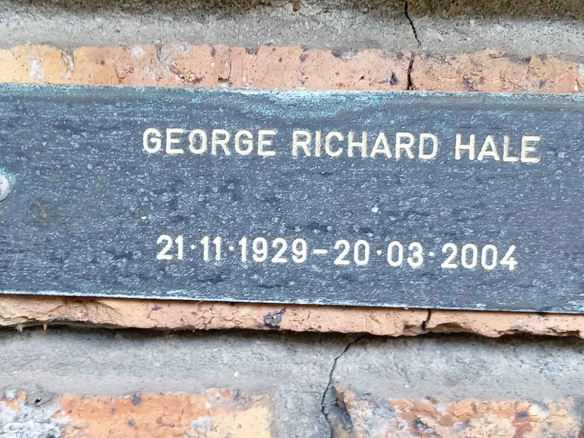 HALE George Richard 1929-2004