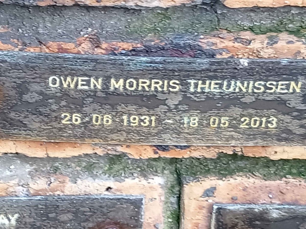THEUNISSEN Owen Morris 1931-2013