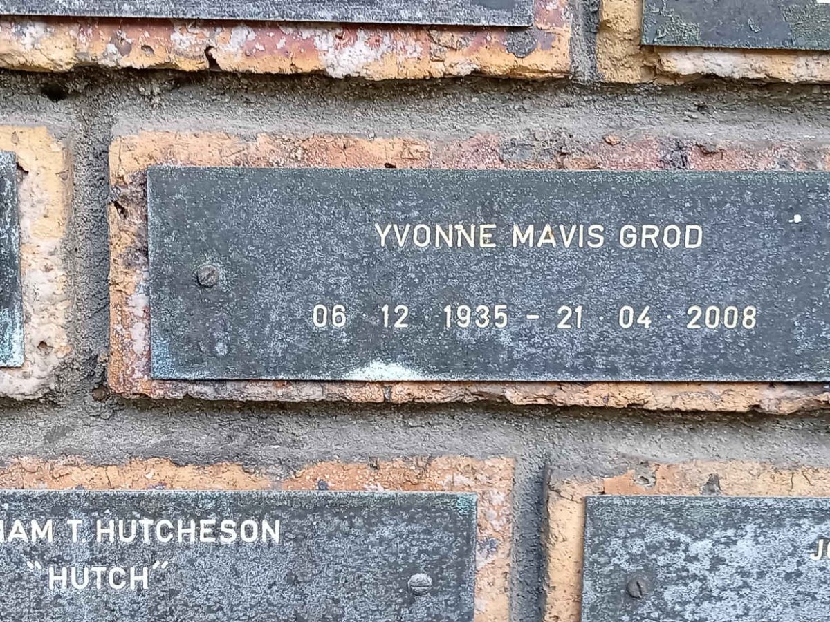 GROD Yvonne Mavis 1935-2008
