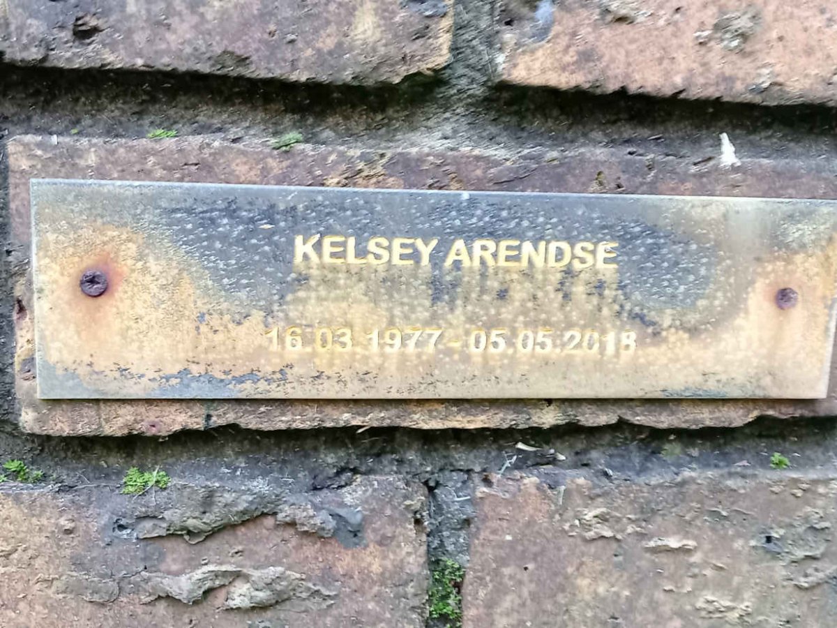 ARENDSE Kelsy 1977-2018