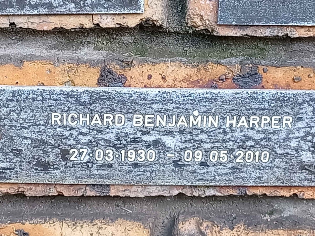 HARPER Richard Benjamin 1930-2010
