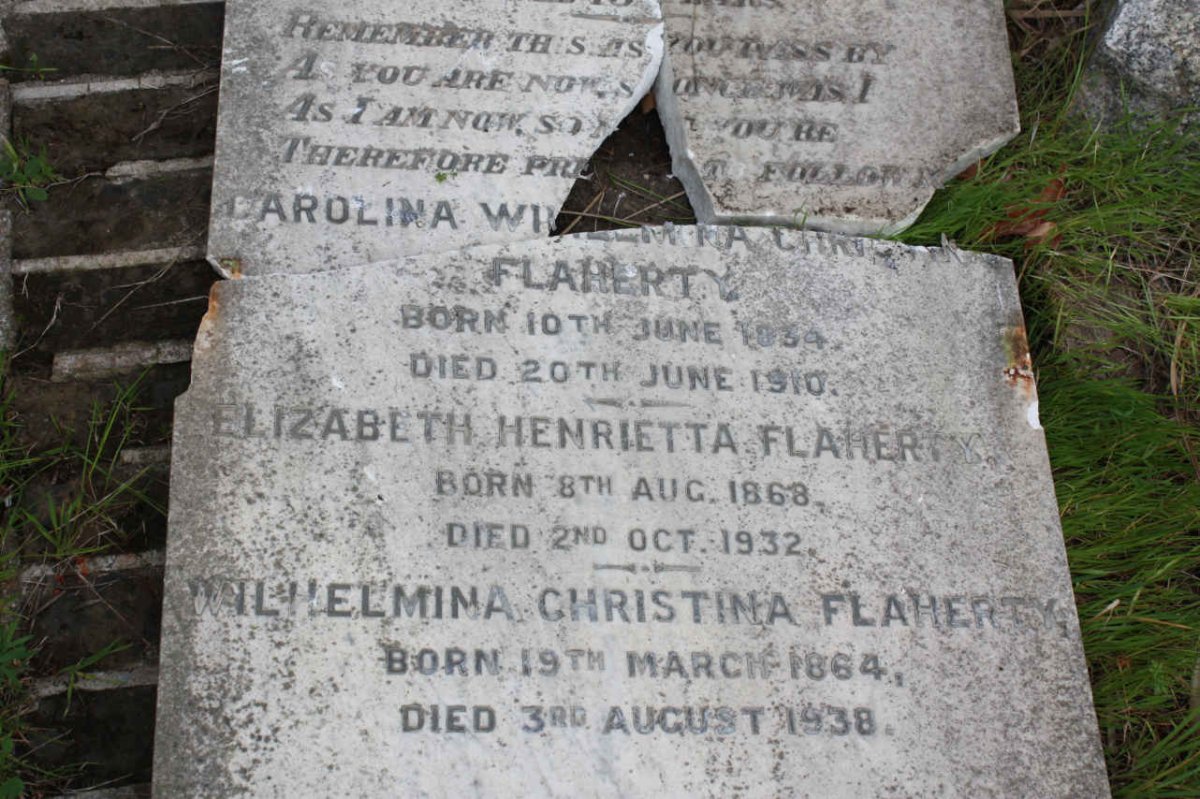 FLAHERTY Carolina Wilhelmina ? 1834-1910 :: FLAHERTY Elizabeth Henrietta 1868-1932 :: FLAHERTY Wilhelmina Christina 1864-1938