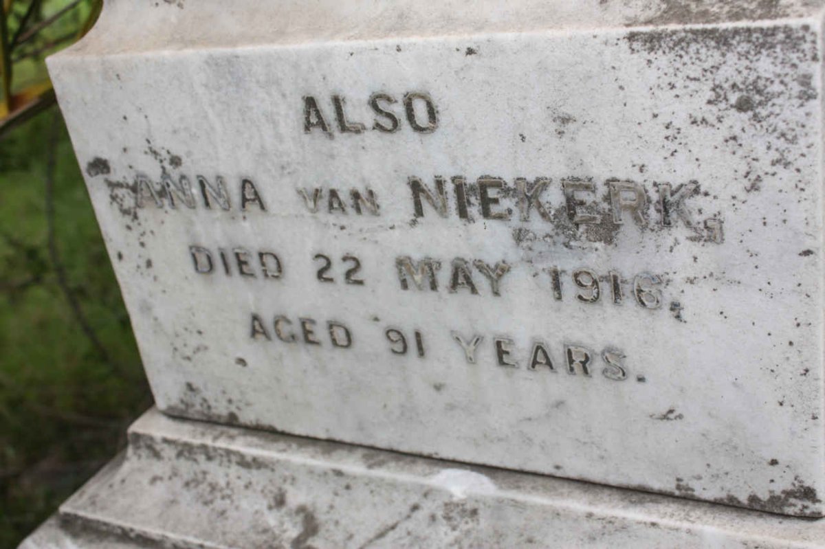 NIEKERK Anna, van -1916