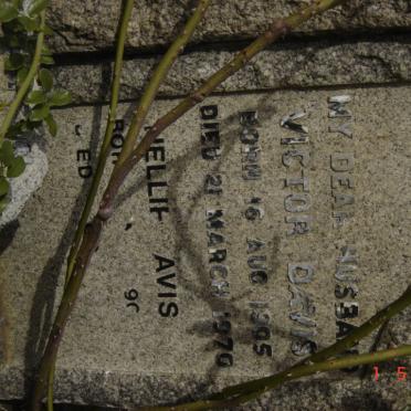 DAVIS Victor 1905-1970 &amp; Nellie ??-??
