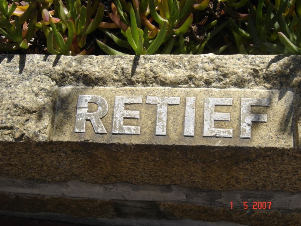 RETIEF
