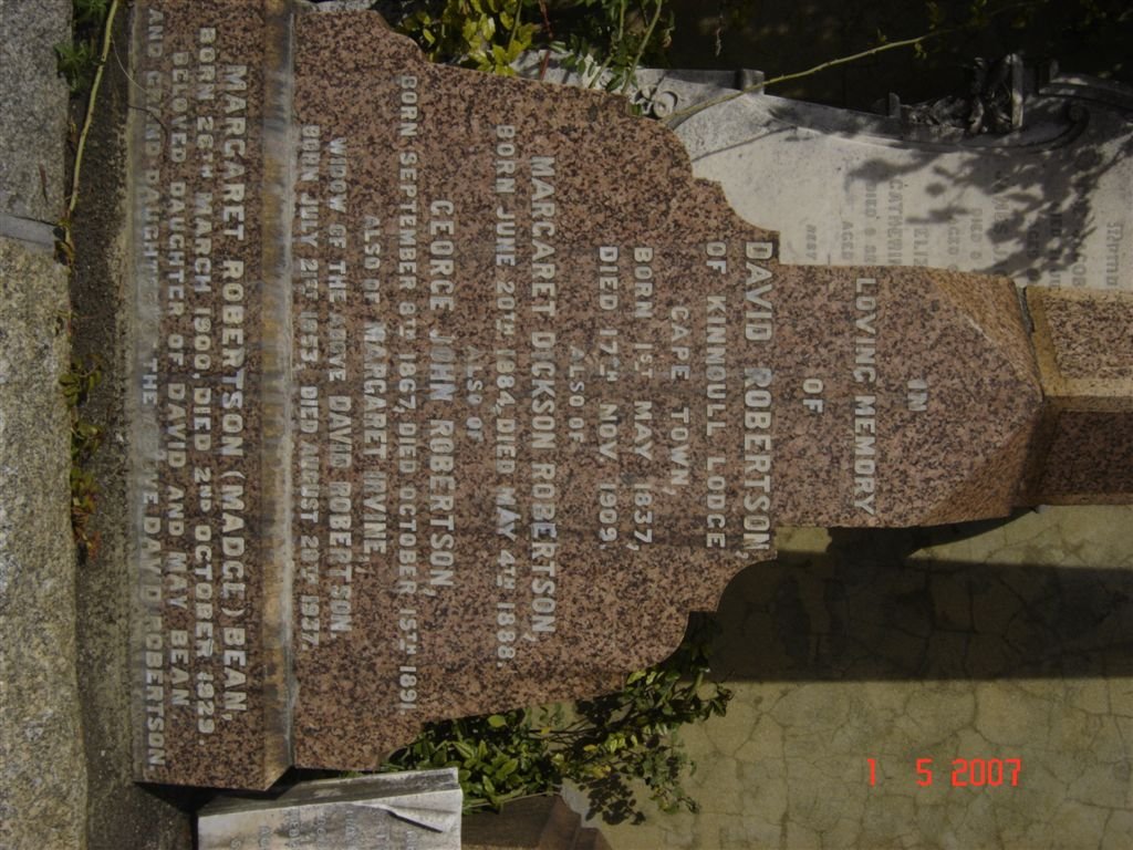ROBERTSON David 1837-1909 &amp; Margaret IRVINE 1853-1937
