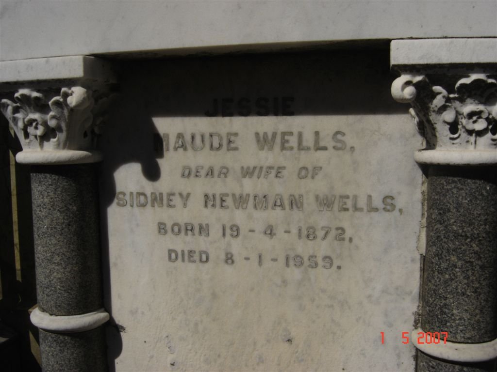 WELLS Maude 1872-1959