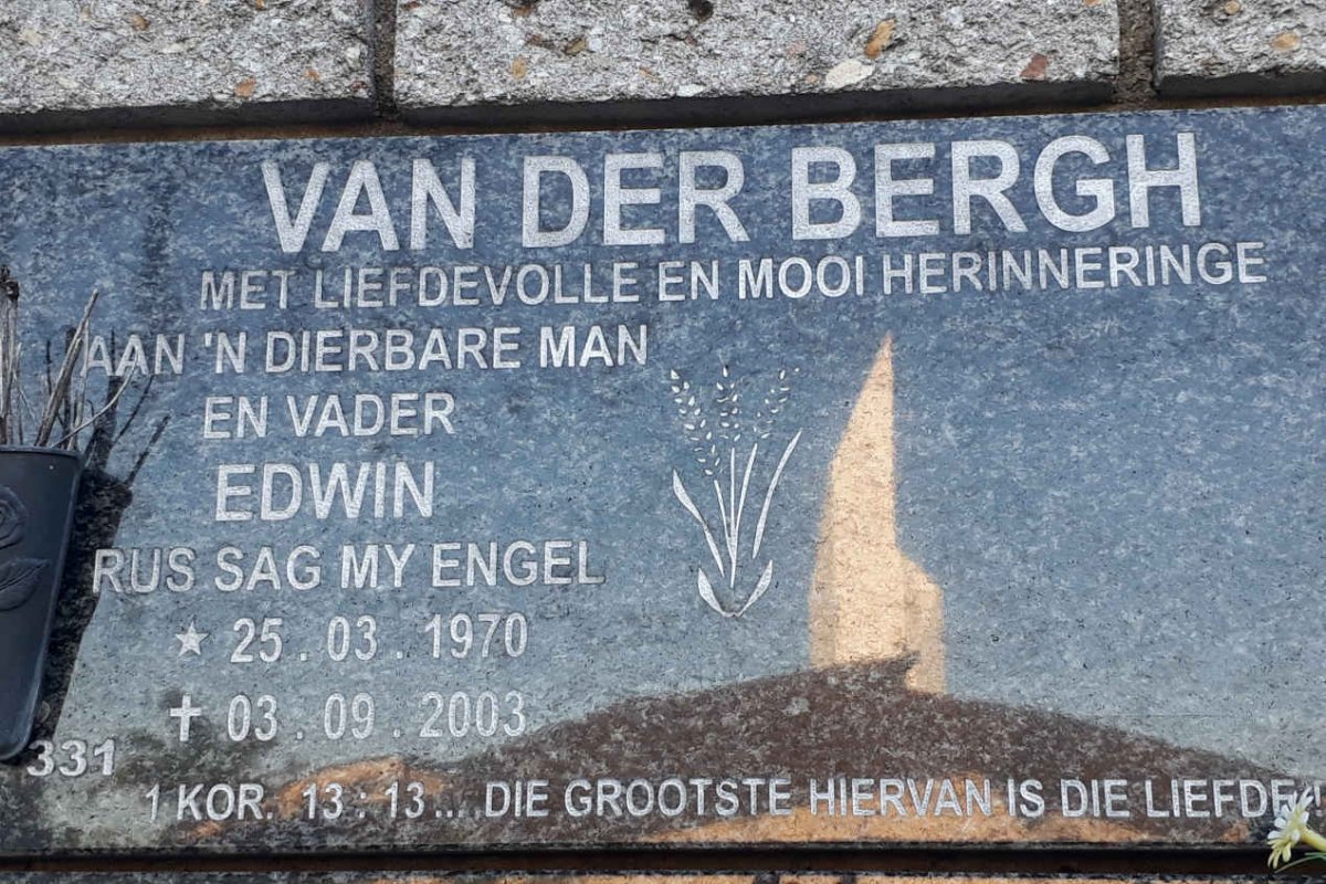 BERGH Edwin, van der 1970-2003
