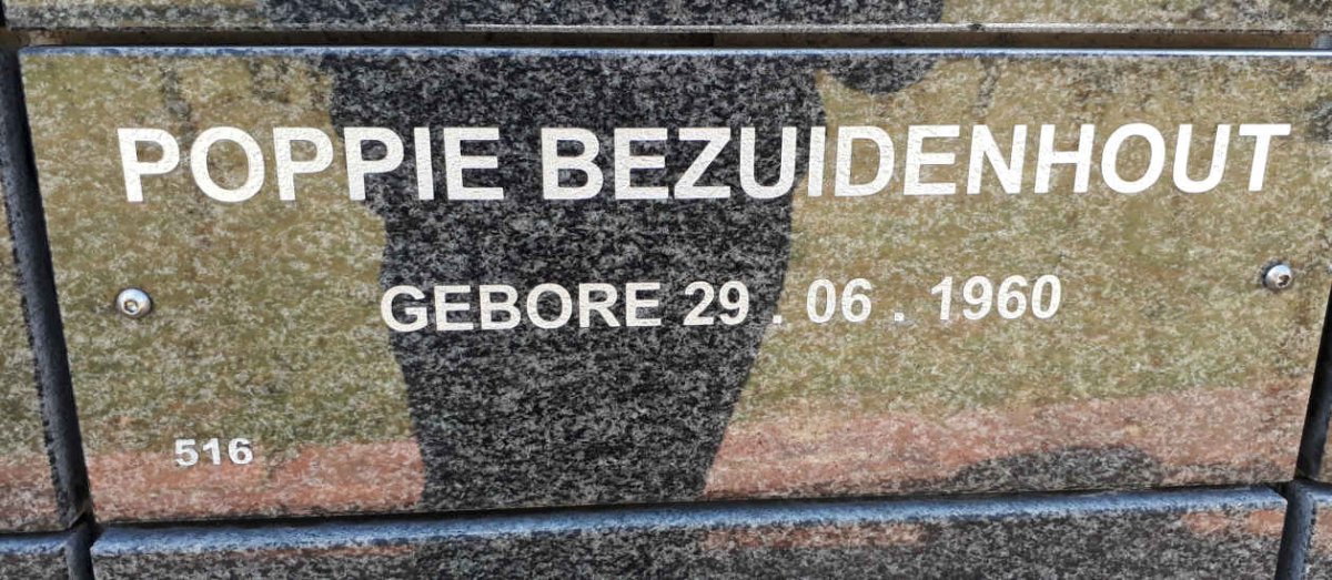BEZUIDENHOUT Poppie 1960-
