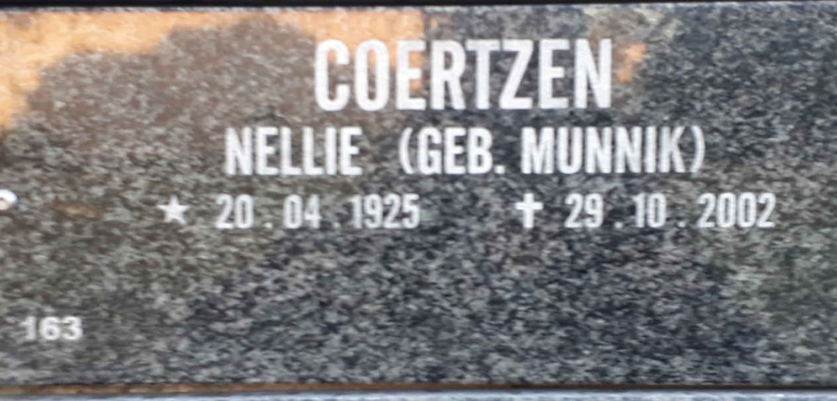 COERTZEN Nellie nee MUNNIK 1925-2002