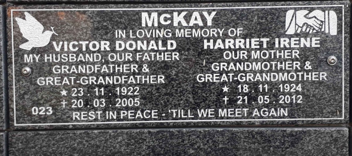 McKAY Victor Donald 1922-2005 &amp; Harriet Irene 1924-2012