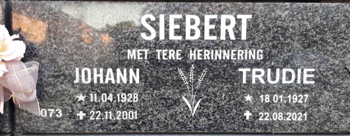 SIEBERT Johann 1928-2001 &amp; Trudie 1927-2021