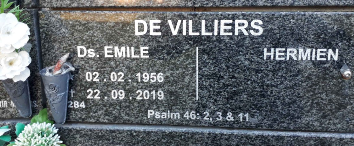 VILLIERS Emile, de 1956-2019 &amp; Hermien
