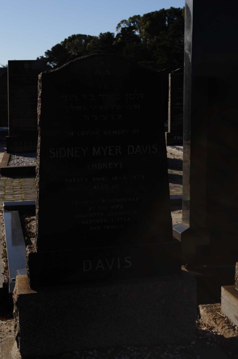 DAVIS Sidney Myer -1973