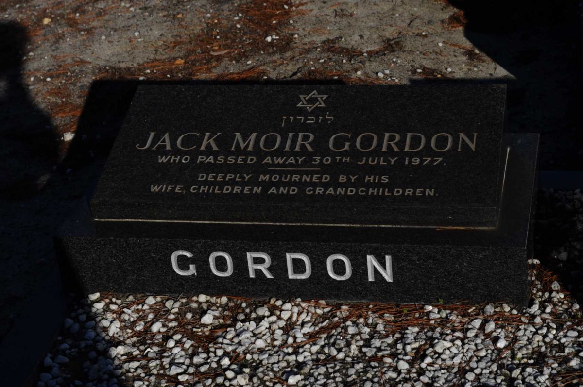 GORDON Jack Moir -1977