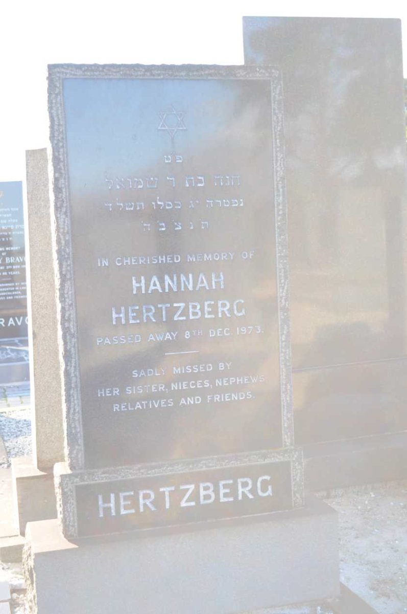 HERTZBERG Hannah -1973