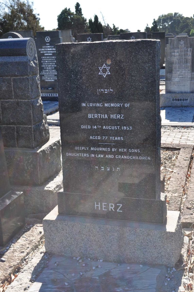 HERZ Bertha -1953