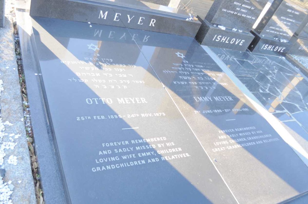 MEYER Otto 1895-1973 &amp; Emmy 1896-1981