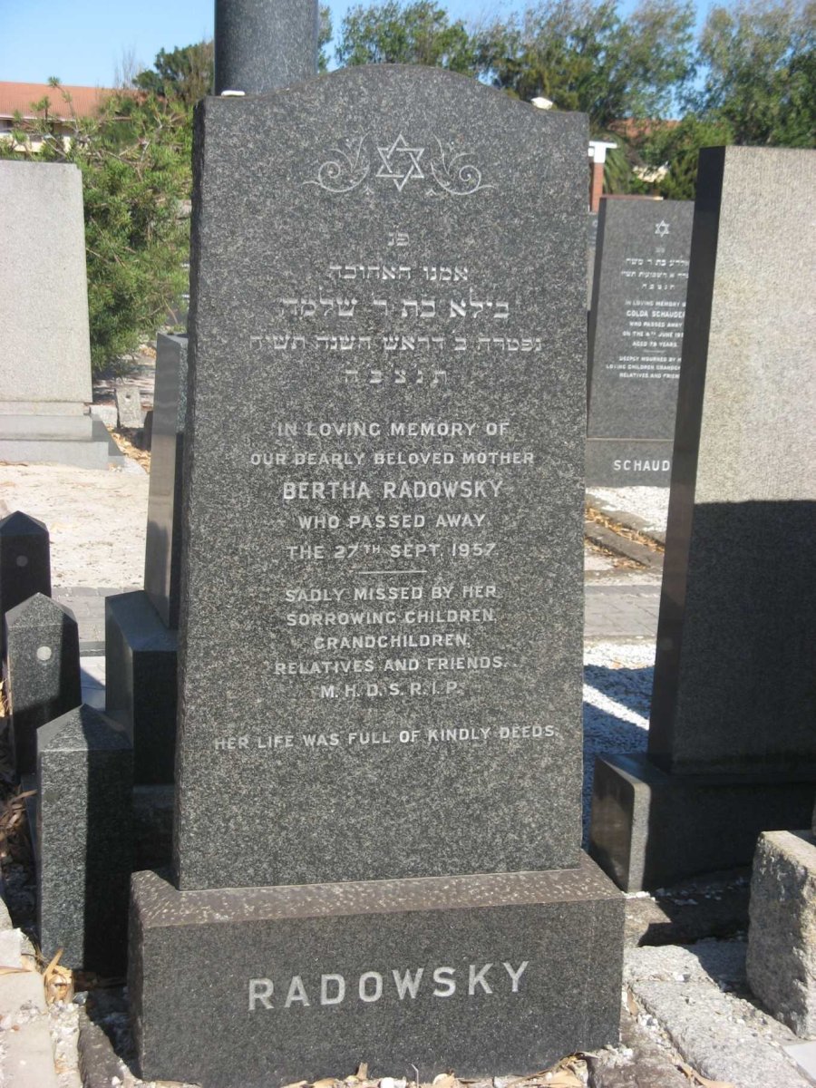RADOWSKY Bertha -1957