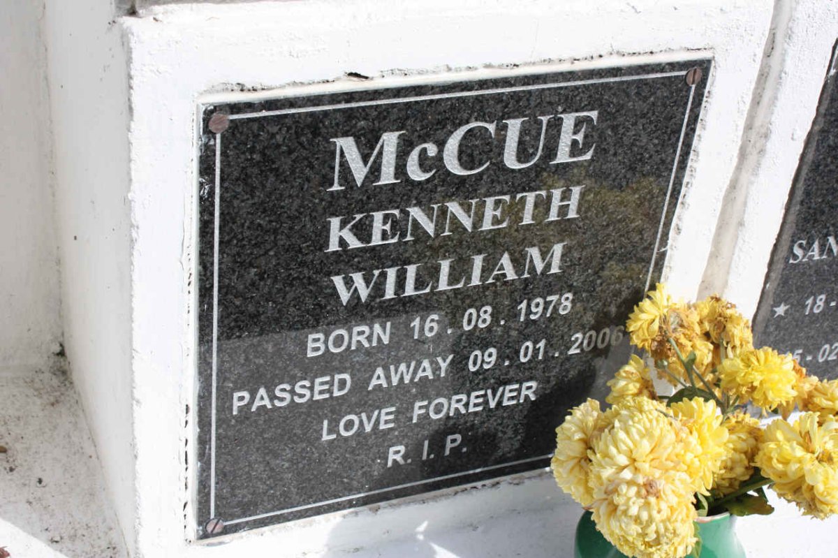 McCUE Kenneth William 1978-2006