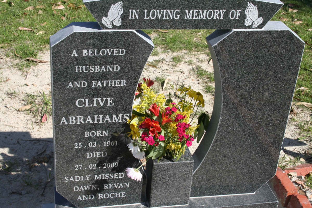 ABRAHAMS Clive 1961-2009