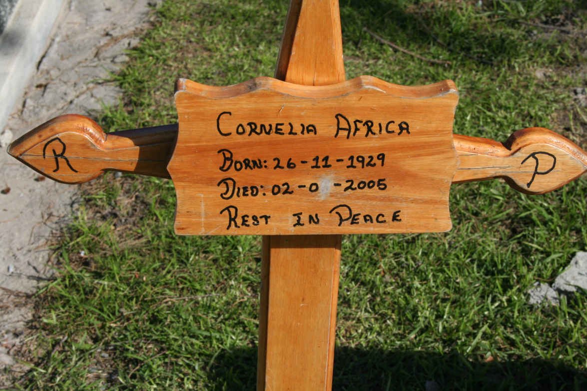 AFRICA Cornelia 1929-2005