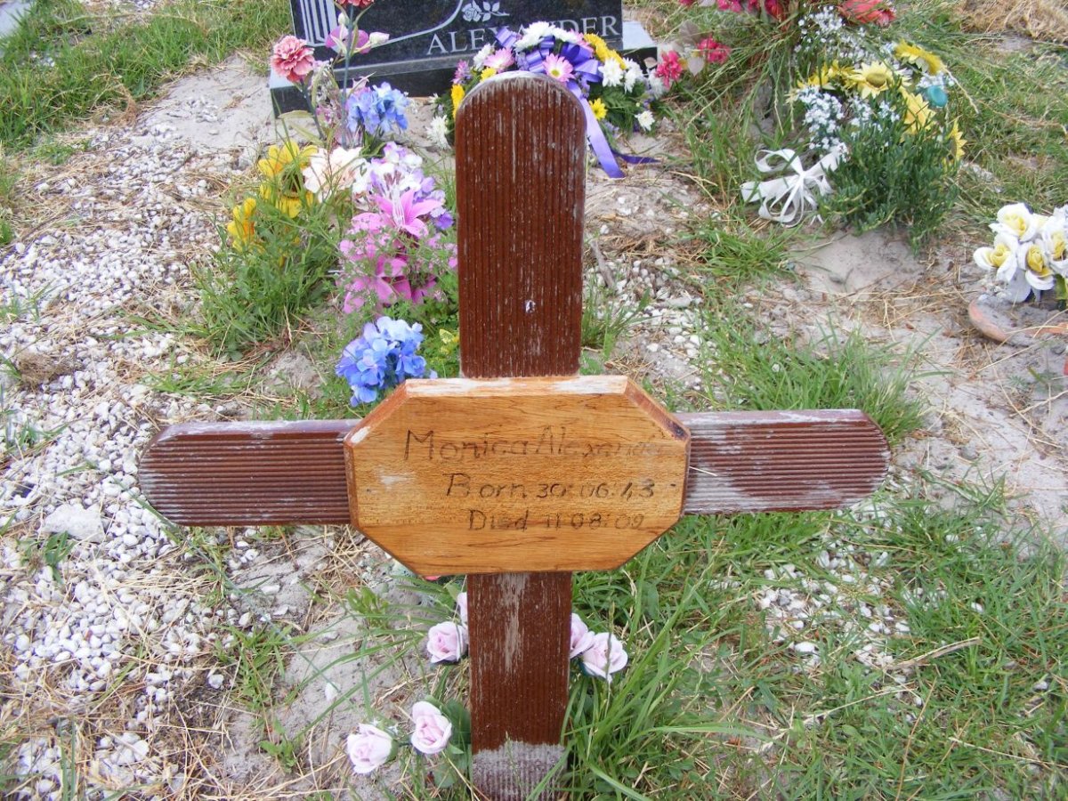 ALEXANDER Monica 1943-2009