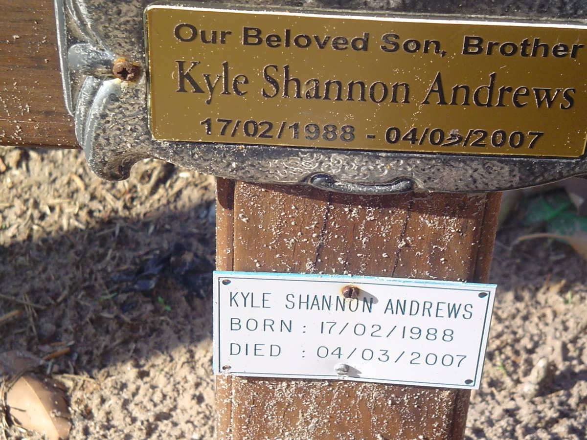 ANDREWS Kyle Shannon 1988-2007 