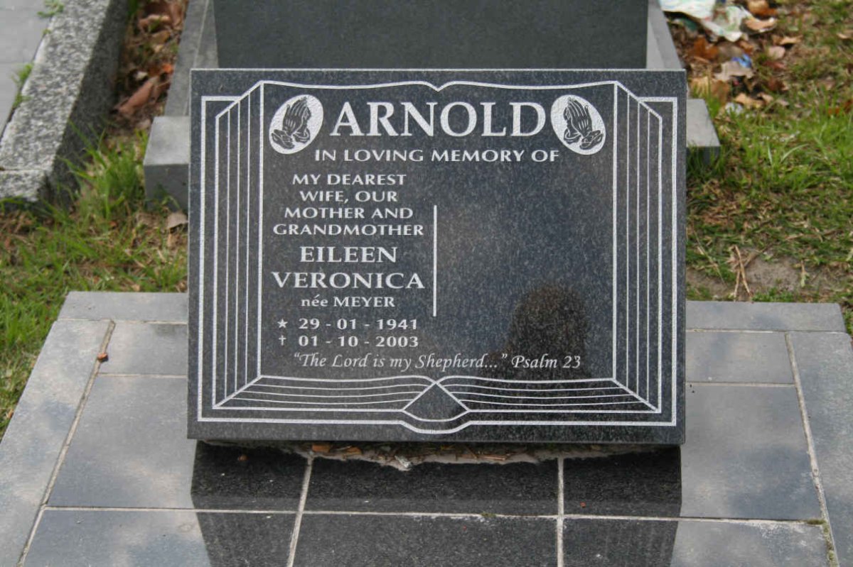 ARNOLD Eileen Veronica nee MEYER 1941-2003