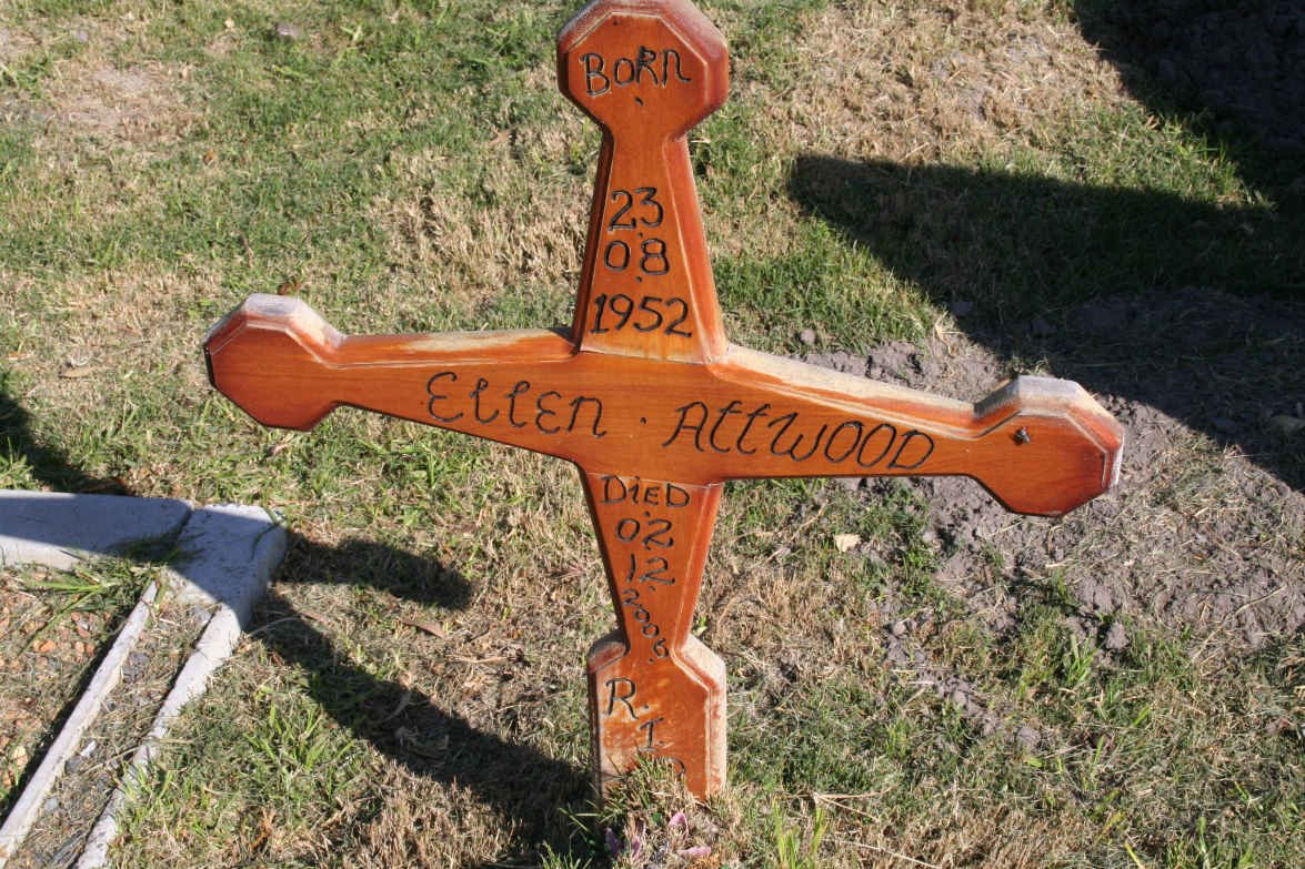 ATTWOOD Ellen 1952-2006