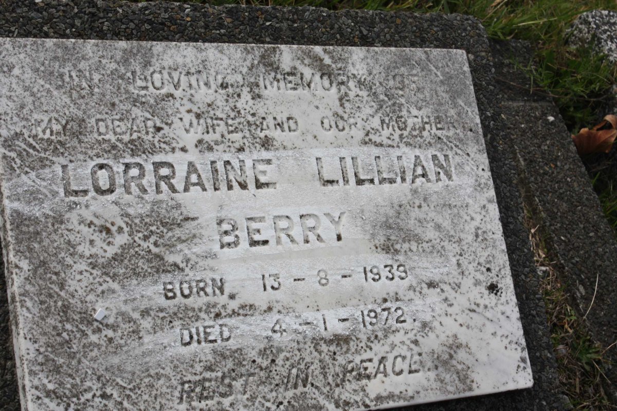 BERRY Lorraine Lillian 1939-1972