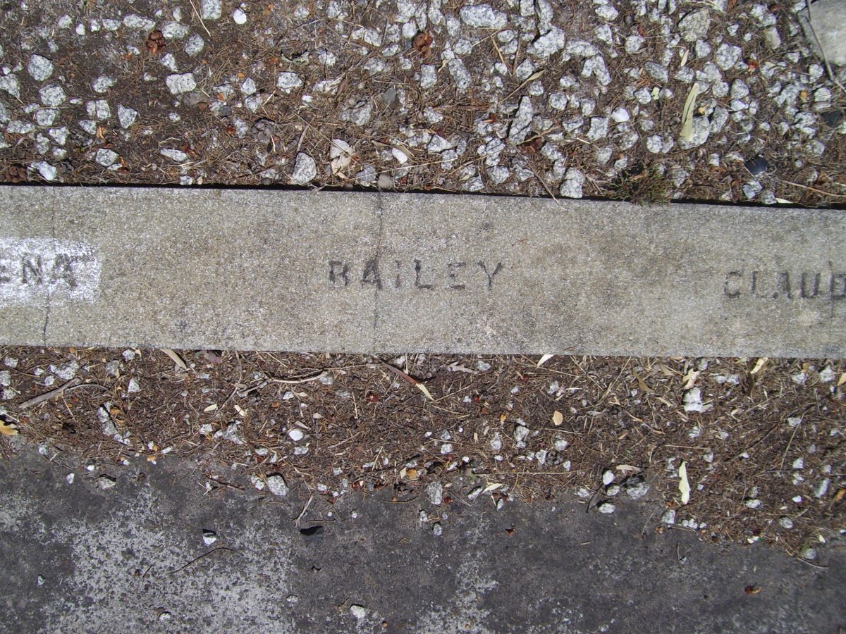 BAILEY Claude &amp; Rena
