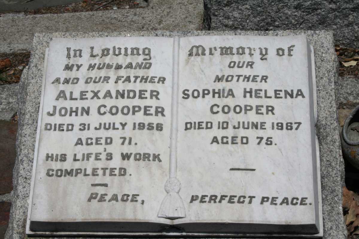 COOPER Alexander John -1956 &amp; Sophia Helena -1967