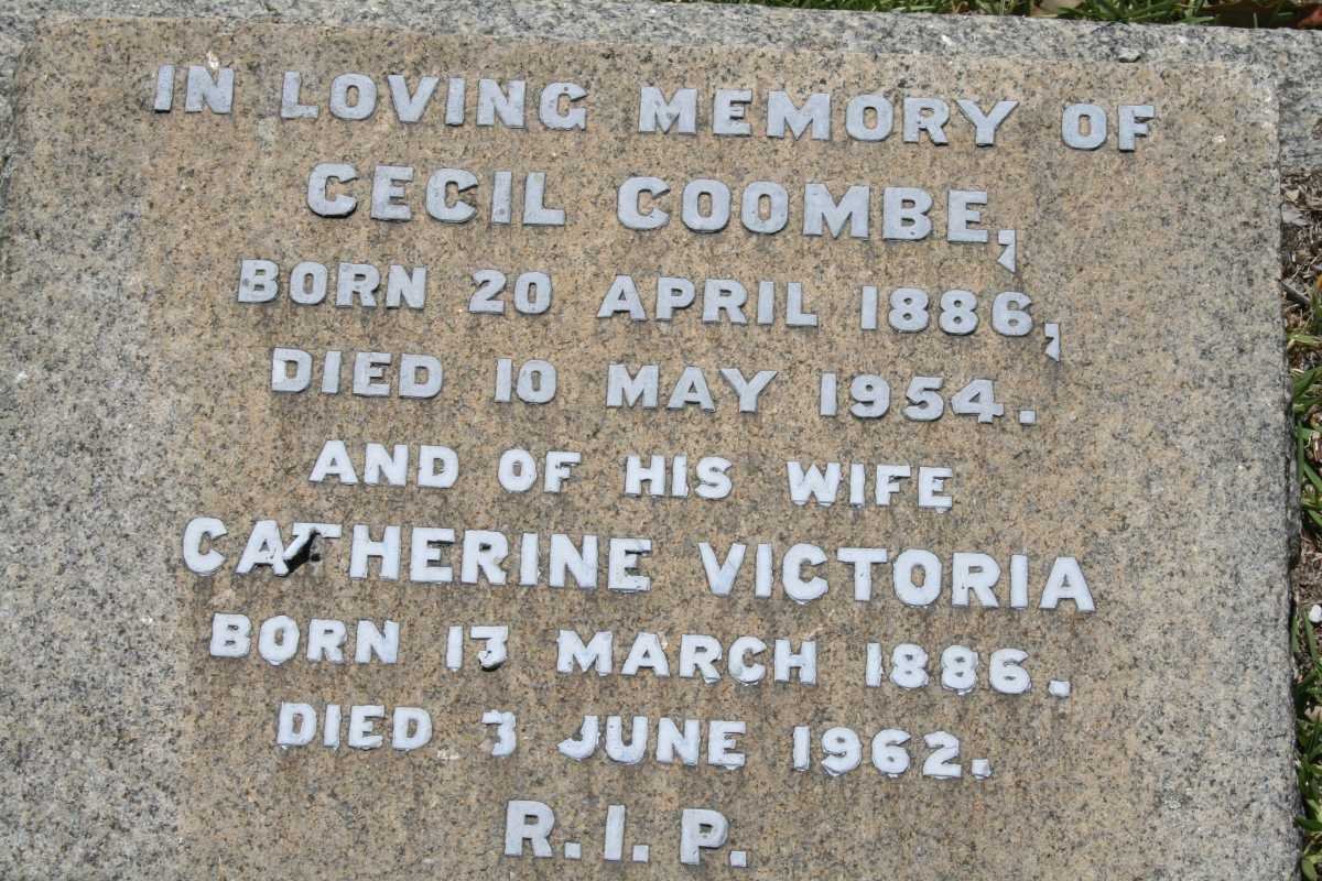 COOMBE Cecil 1886-1954 &amp; Catherine Victoria 1886-1962