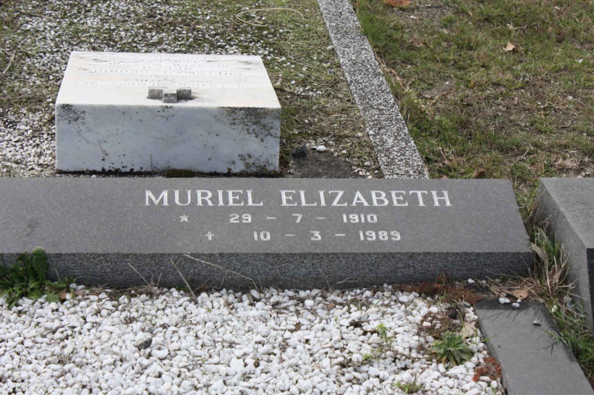 COPPENHAGEN Muriel Elizabeth, van 1910-1989