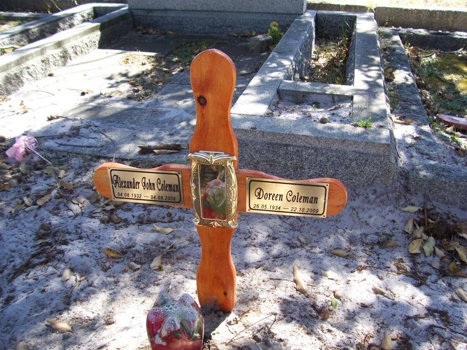 COLEMAN Alexander John 1932-2006 &amp; Doreen 1934-2009