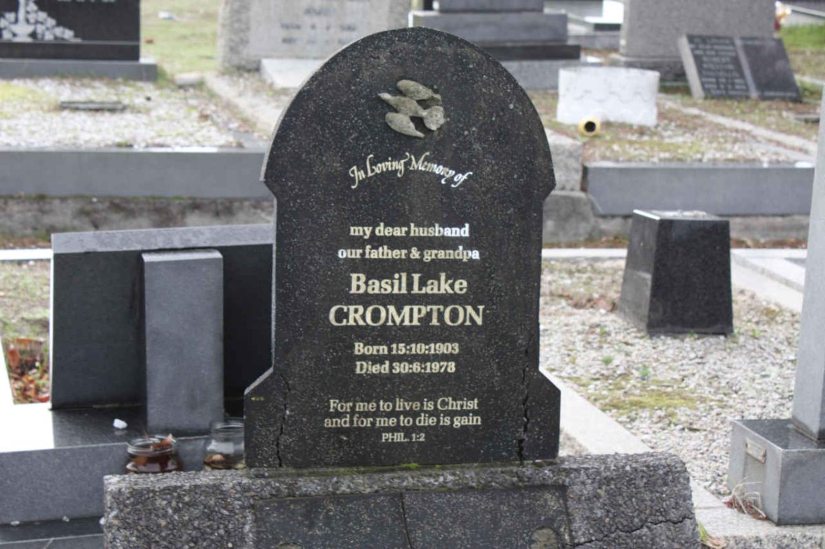 CROMPTON Basil Lake 1903-1978