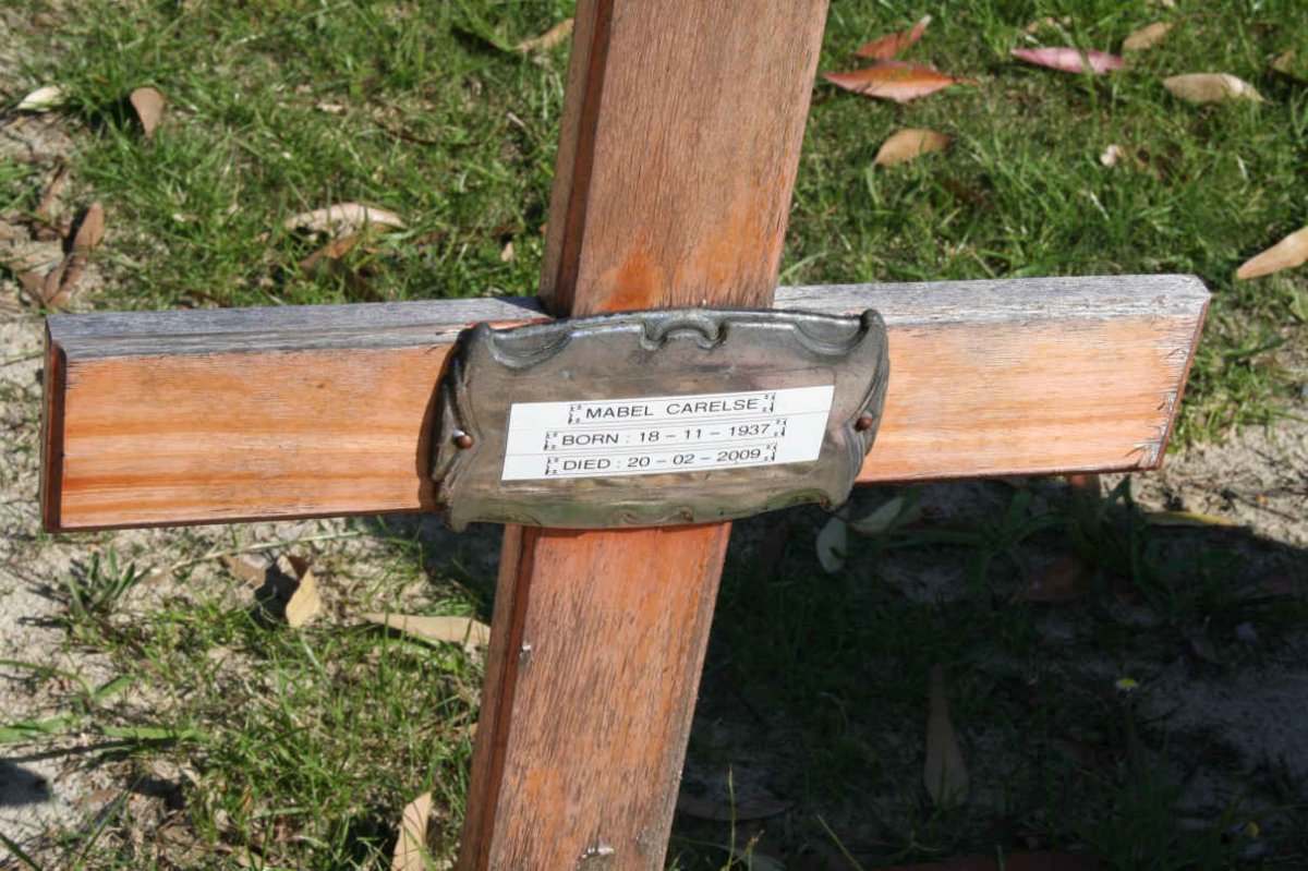 CARELSE Mabel 1937-2009